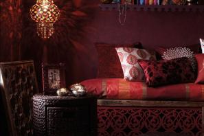 Гостиная в восточном стиле — дизайн интерьера стильной гостиной (100 фото) Оформление комнаты в восточном стиле